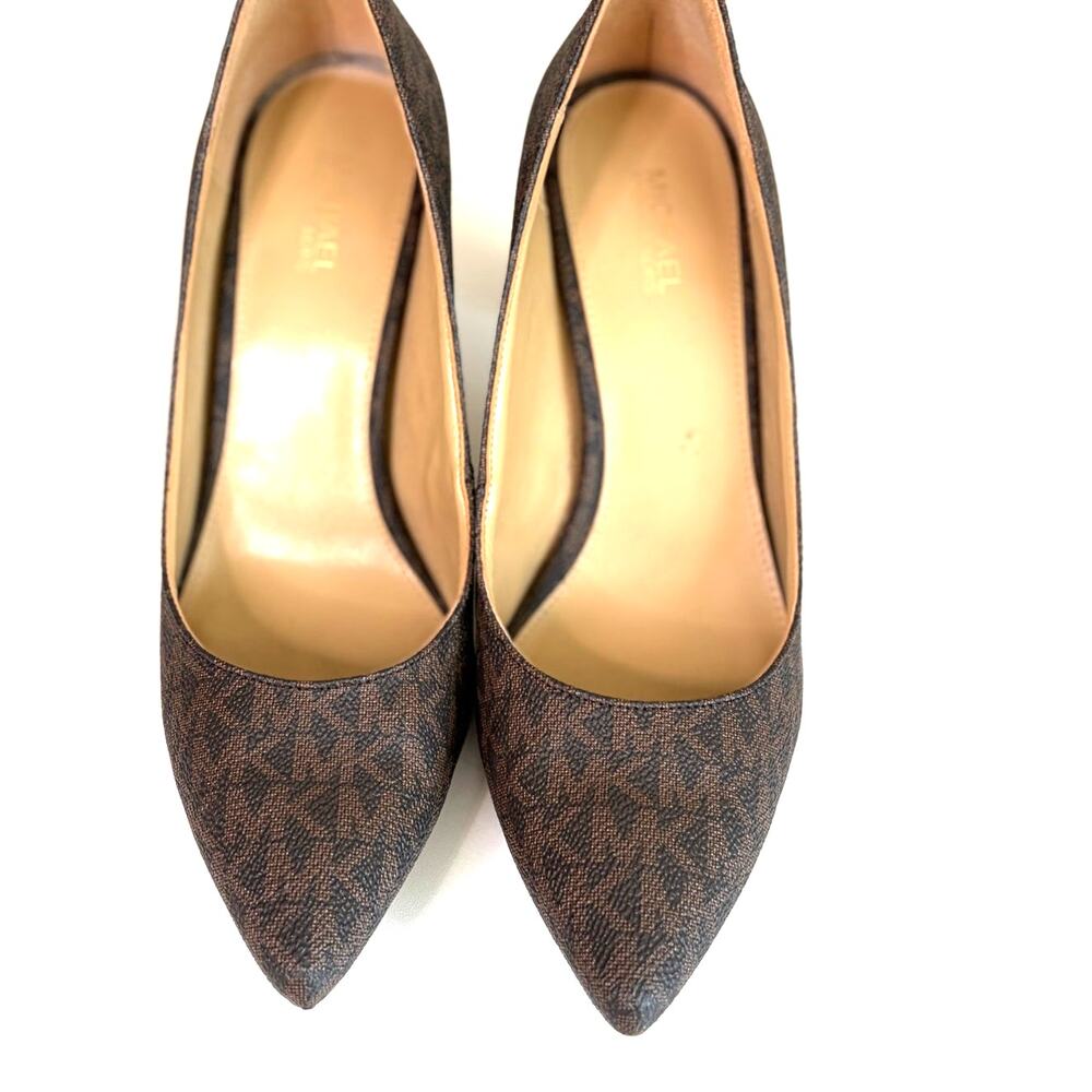 Michael Khors Logo Pumps Size 6.5 #Signature #Jet Set Ready